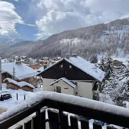 Chaleureux Au Coeur De La Station La Foux D'allos Апартаменты